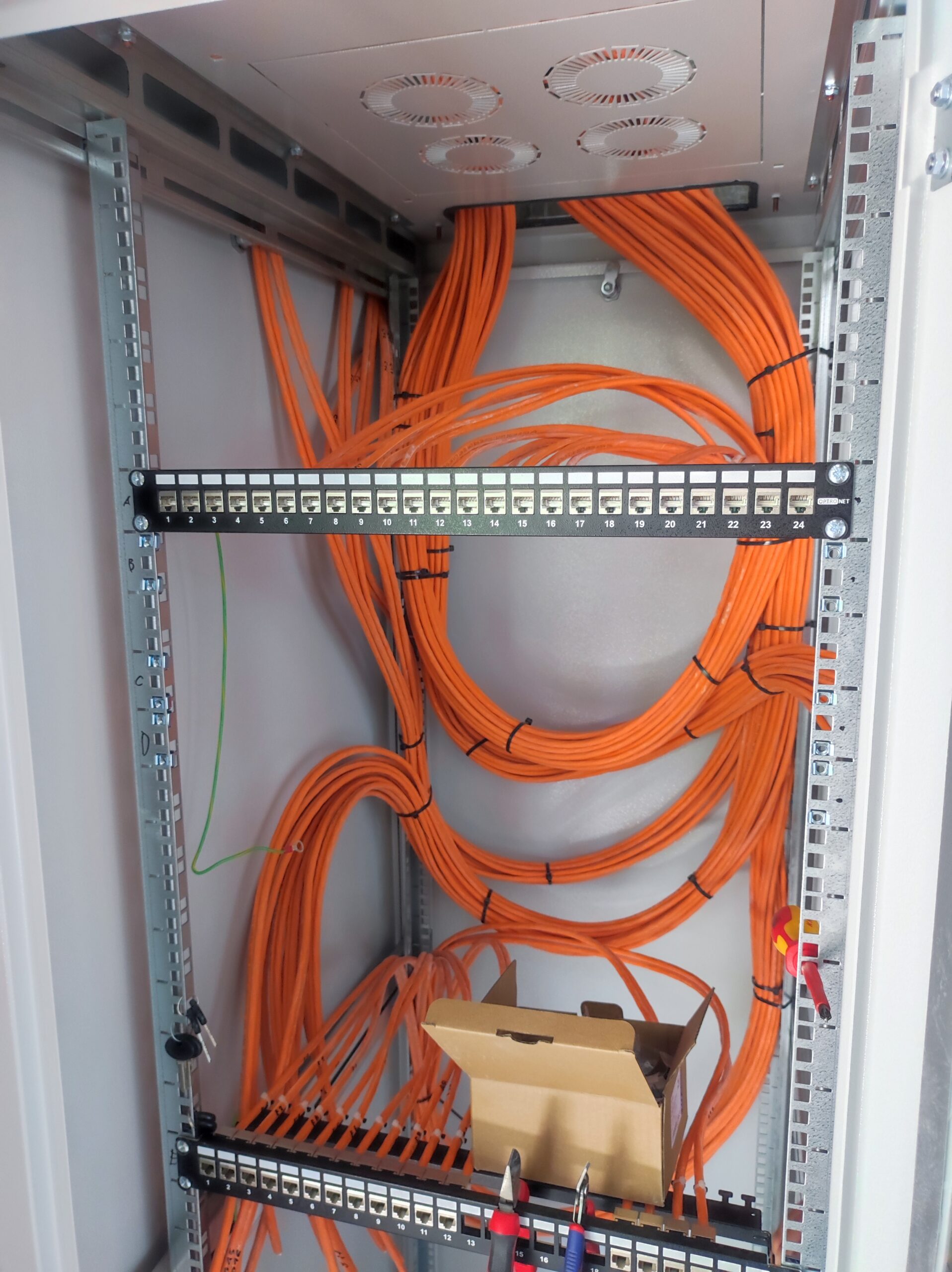 Elektroninštalácie projekcia montáž dodávka rozvody MOREZ